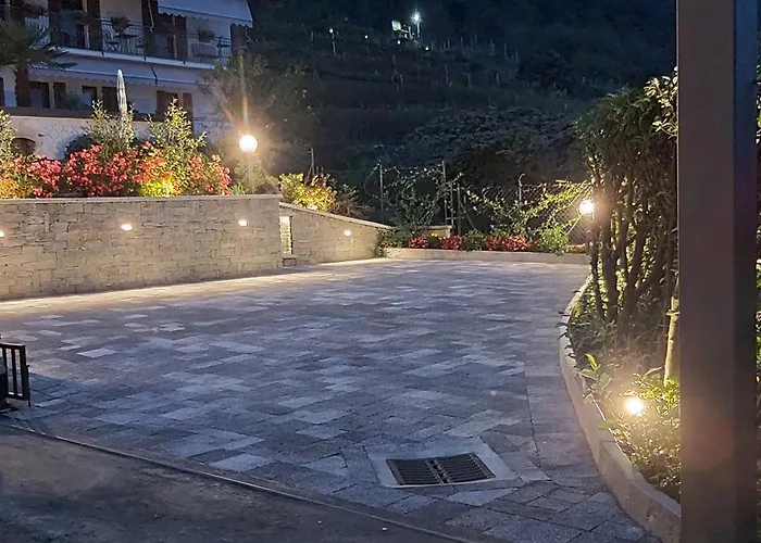 Casa Cimavilla Con Parcheggio Privato Gratuito Crevoladossola